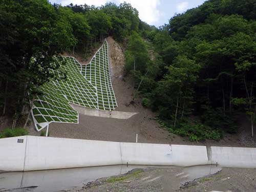 忍路子川B復旧治山工事